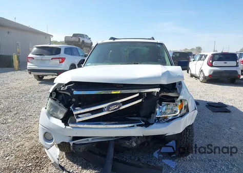 2013 Ford Expedition Xlt из США, поврежденный, VIN 1FMJU1H55DEF24781